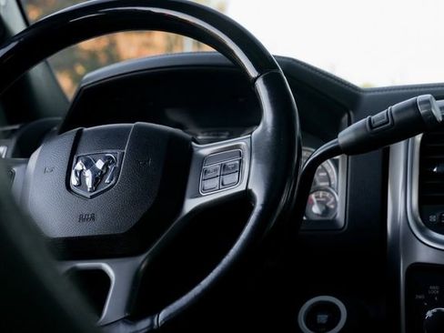 Used 2018 RAM 3500 Laramie Longhorn image 45