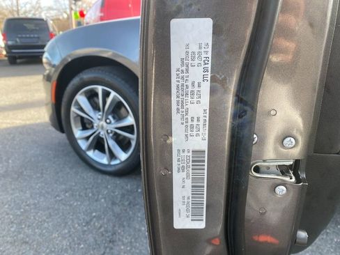 Used 2020 Dodge Charger SXT image 32