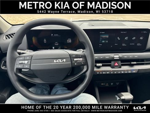 Used 2025 Kia K4 FWD image 17
