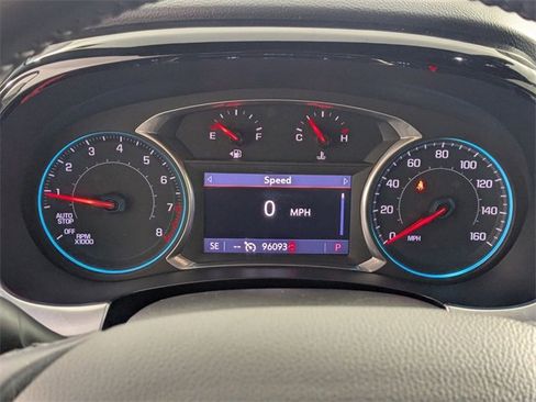 Used 2022 Chevrolet Traverse LT w/ LPO, 'HIT The Road' Package image 18