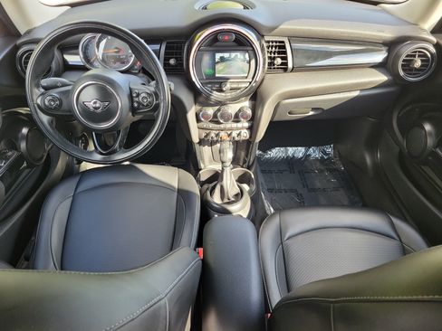 Used 2019 MINI Cooper 2-Door Hardtop FWD image 16