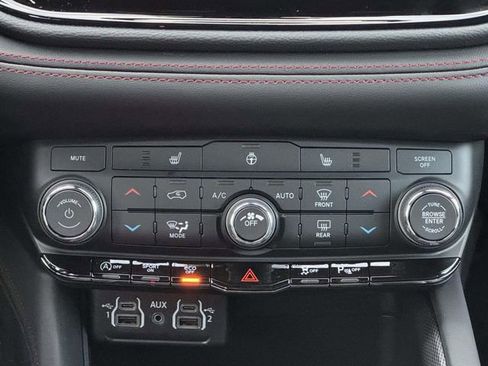 New 2026 Dodge Durango GT w/ Blacktop Package AWD/4WD image 5