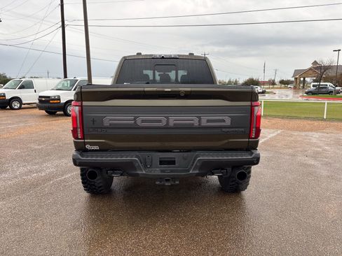 Used 2025 Ford F150 Raptor image 4