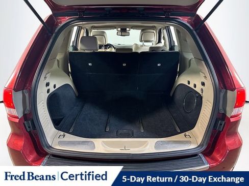 Used 2011 Jeep Grand Cherokee Limited w/ Trailer Tow Group image 22