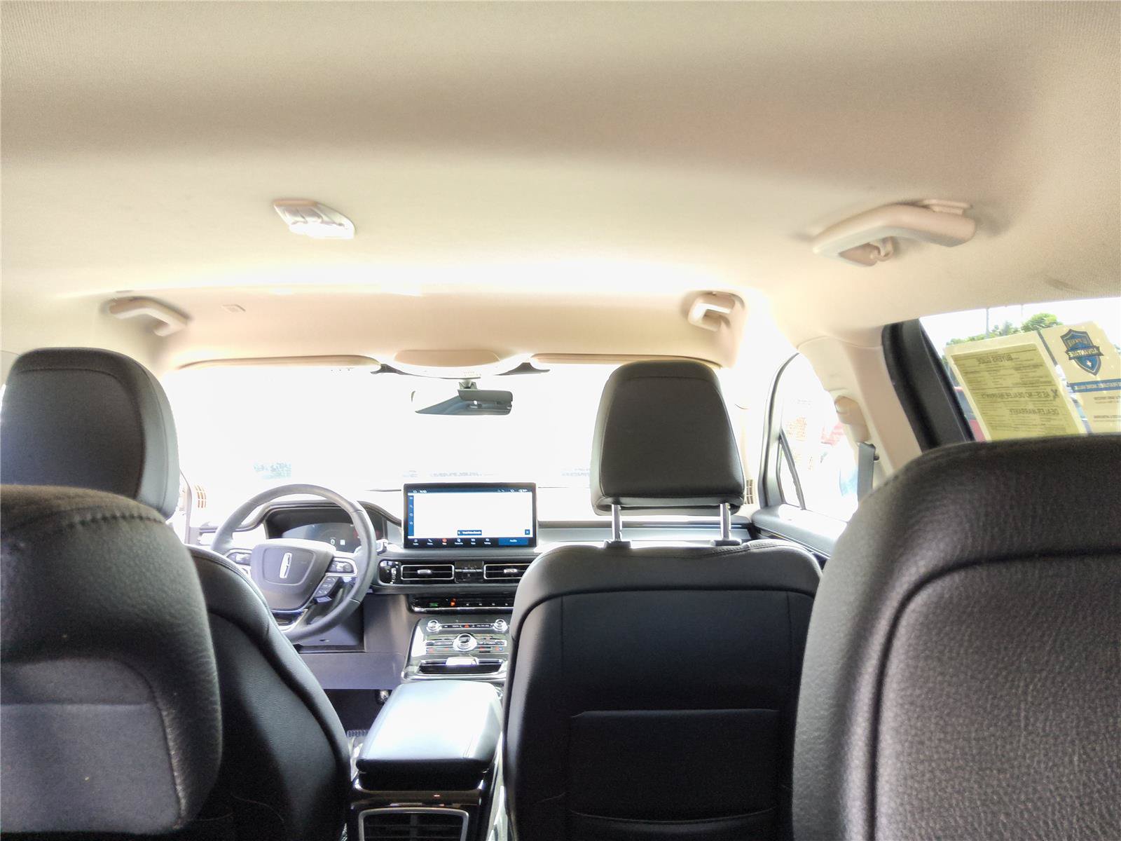 Used 2023 Lincoln Nautilus AWD w/ Premium Package image 20