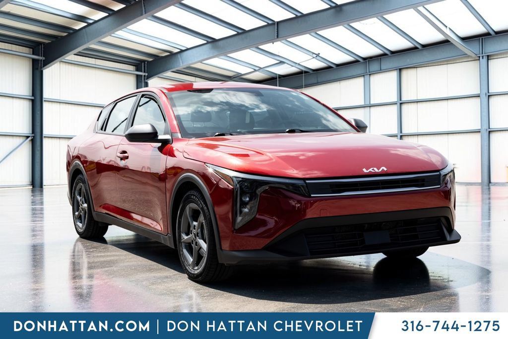 Used 2025 Kia K4 FWD image 22