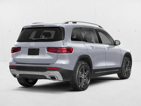 New 2026 Mercedes-Benz GLB 250 4MATIC image 2