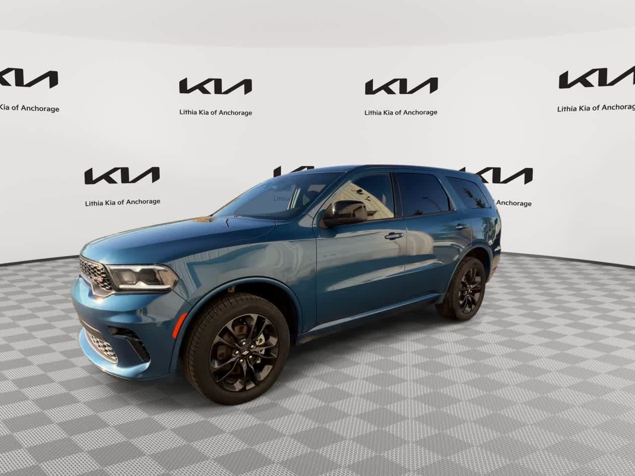 Used 2025 Dodge Durango GT AWD/4WD image 3