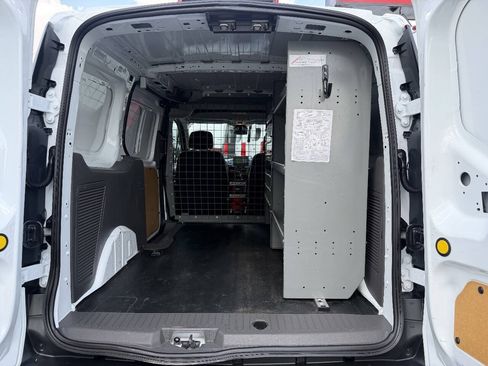 Used 2022 Ford Transit Connect XL FWD image 17