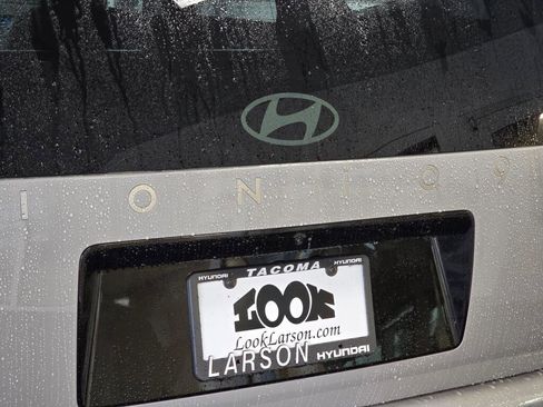 New 2026 Hyundai Ioniq 9 SEL image 14