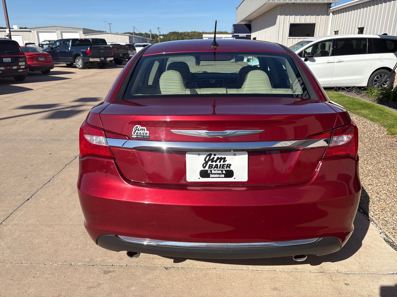 Used 2014 Chrysler 200 Limited w/ Sun/Sound Group FWD image 10