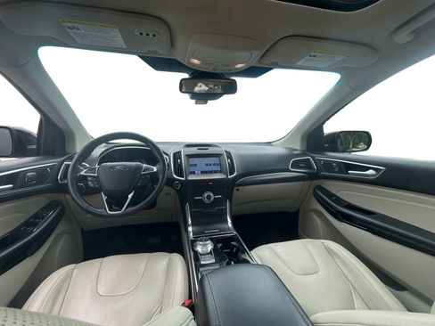 Used 2020 Ford Edge Titanium w/ Equipment Group 301A image 14