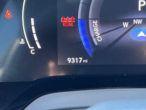 Used 2023 Lexus RX 500h F Sport w/ Accessory Package (Z1) AWD/4WD image 38