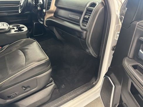 Used 2024 RAM 2500 Laramie AWD/4WD image 25