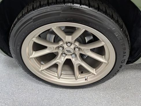 Used 2023 Dodge Challenger R/T Scat Pack RWD image 19