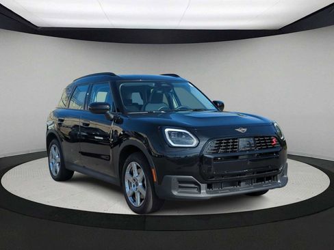 Certified 2025 MINI Cooper Countryman S image 2