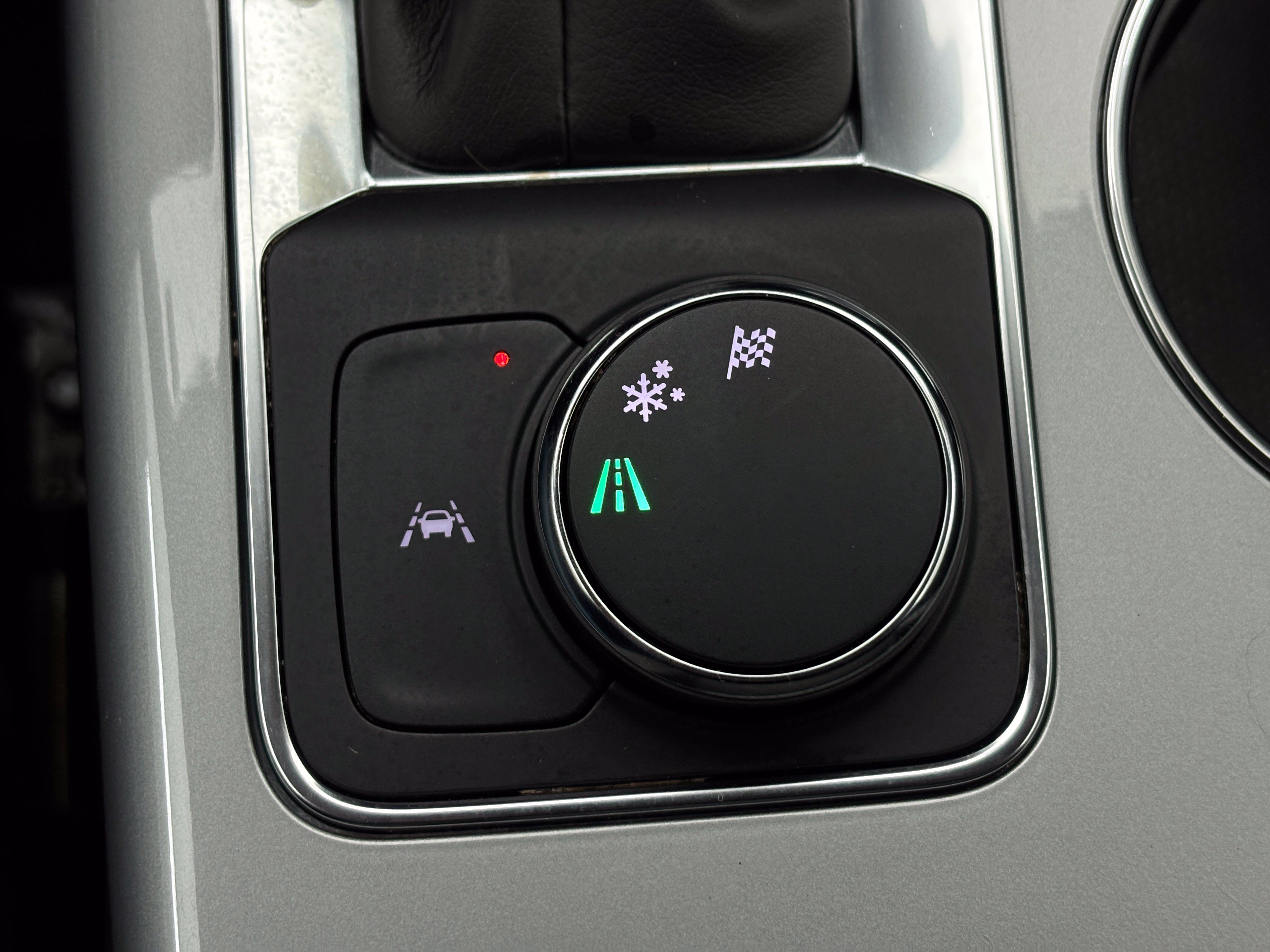 Used 2023 Chevrolet Blazer LT w/ Midnight/Sport Edition FWD image 26