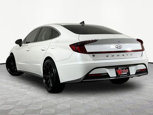 Used 2022 Hyundai Sonata SE w/ Cargo Package FWD image 4