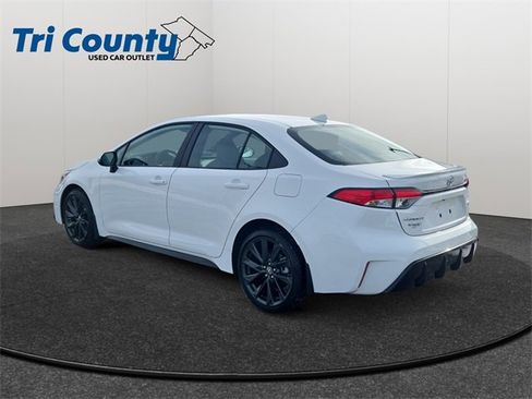 Certified 2026 Toyota Corolla SE image 6