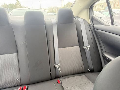 Used 2025 Nissan Sentra SV image 37