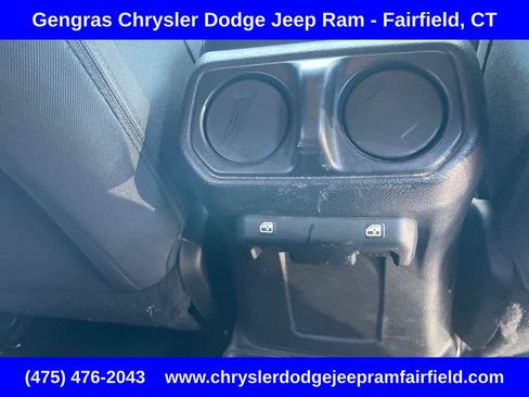 Used 2019 Jeep Wrangler Unlimited Sport S AWD/4WD image 28