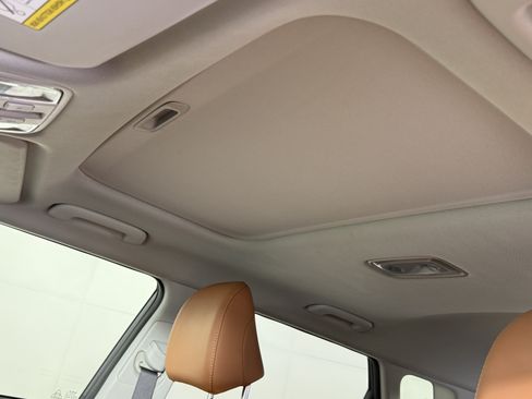 Used 2024 Kia Soul EX w/ Option Group 015 FWD image 11