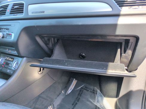 Used 2015 Audi Q3 2.0T Prestige image 33