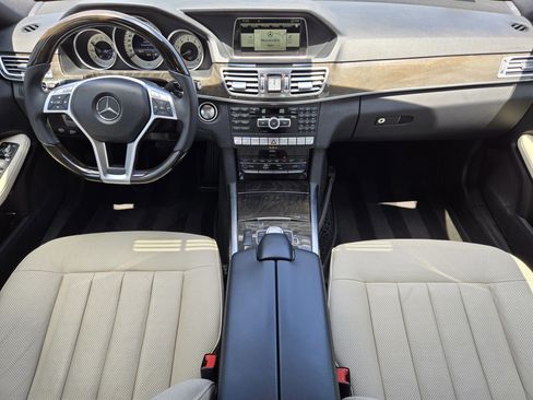 Used 2014 Mercedes-Benz E 350 Sedan image 27