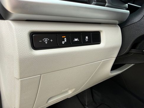 Used 2020 Kia Telluride S AWD/4WD image 22