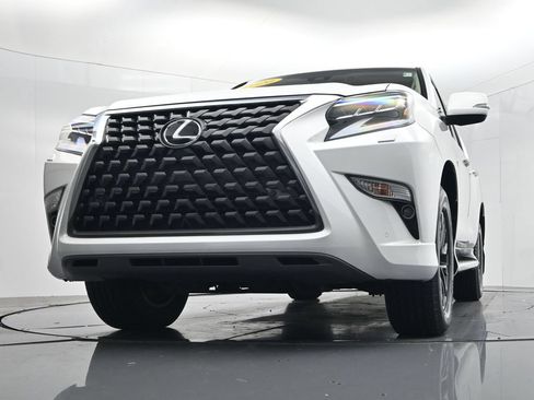 Used 2020 Lexus GX 460 Premium w/ Premium Package AWD/4WD image 45