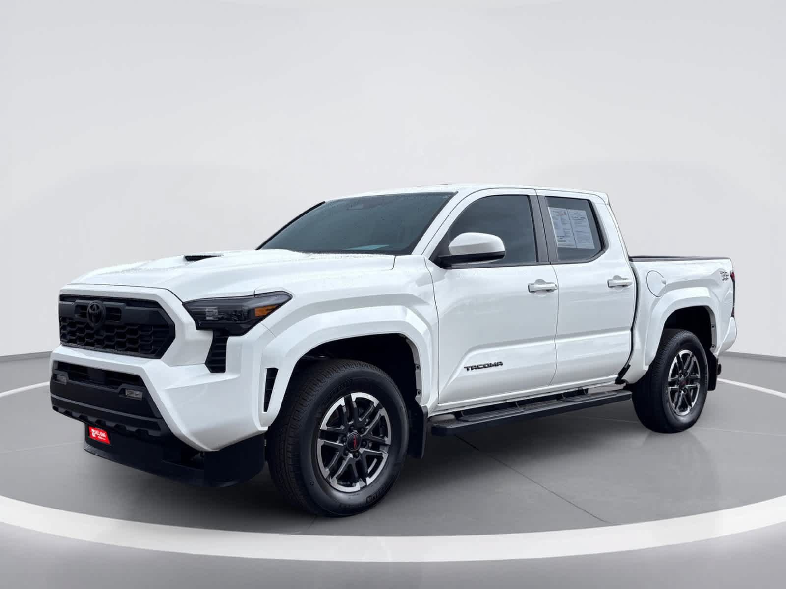 Used 2026 Toyota Tacoma TRD Sport AWD/4WD image 4