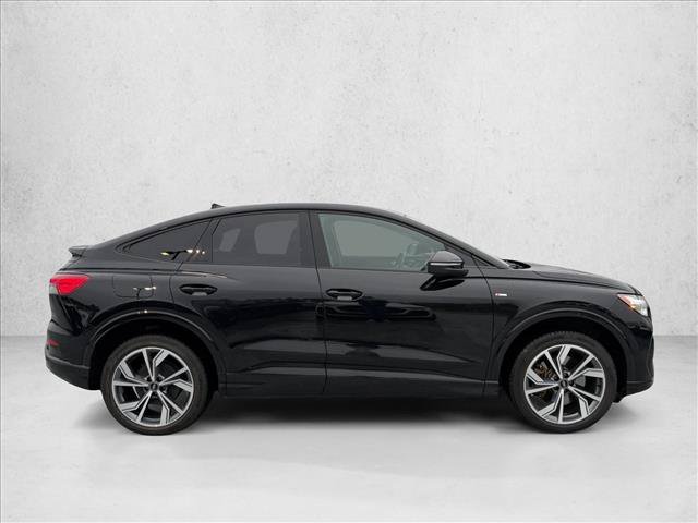 Used 2023 Audi Q4 e-tron Premium Plus AWD/4WD image 4