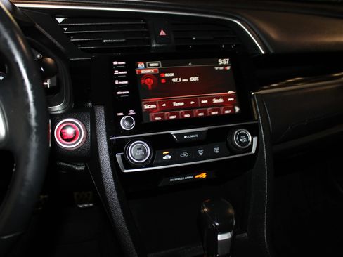 Used 2019 Honda Civic Sport image 18