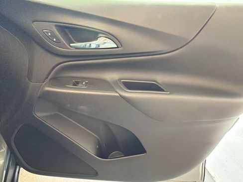 Used 2024 Chevrolet Equinox LT w/ LPO, Floor Liner Package image 30