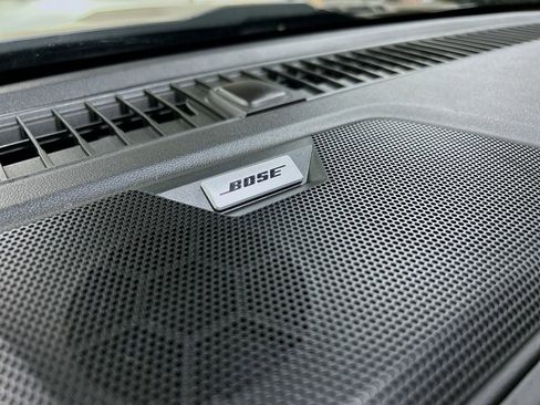 Used 2025 Chevrolet Colorado ZR2 w/ Technology Package image 19