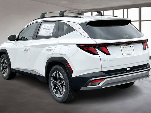 New 2026 Hyundai Tucson SEL FWD image 3