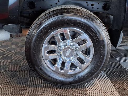 Used 2016 Chevrolet Silverado 2500 LTZ w/ Duramax Plus Package AWD/4WD image 8