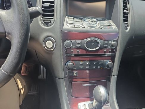 Used 2017 INFINITI QX50 2WD w/ Technology Package image 7