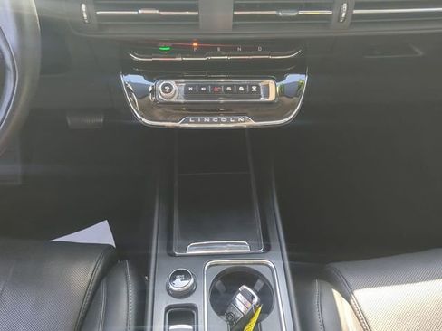 Used 2023 Lincoln Corsair Reserve w/ Equipment Group 202A AWD/4WD image 20
