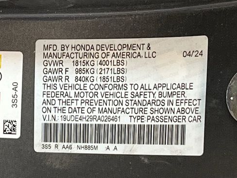 Used 2024 Acura Integra image 31