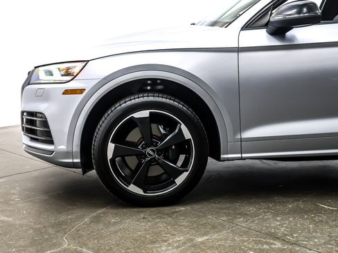 Used 2020 Audi SQ5 Premium Plus w/ Premium Plus Package image 10