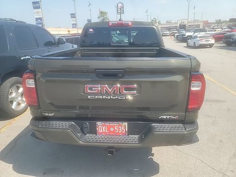 Used 2024 GMC Canyon AT4 AWD/4WD image 5