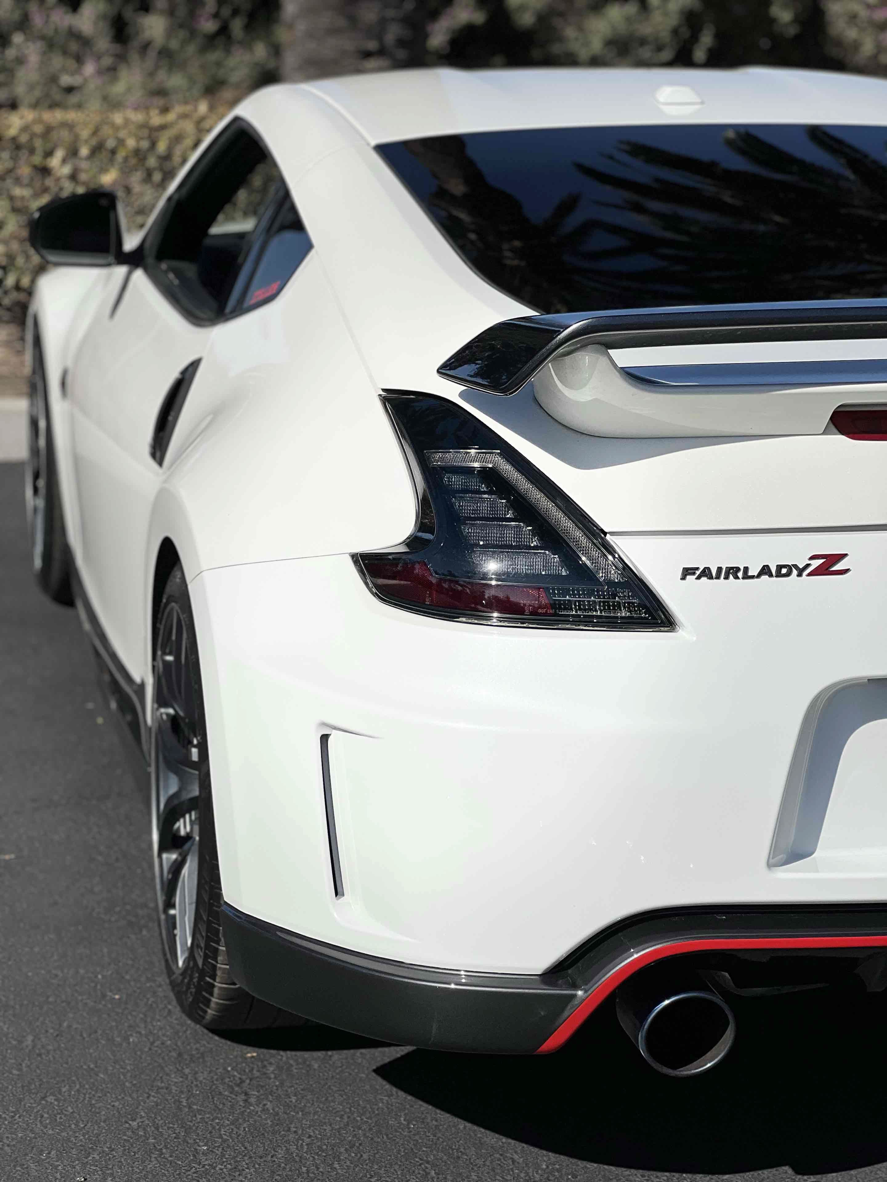 Used 2014 Nissan 370Z NISMO w/ Bose Package RWD image 12