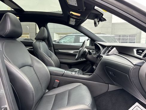 Used 2022 INFINITI QX50 Luxe w/ Appearance Package image 21