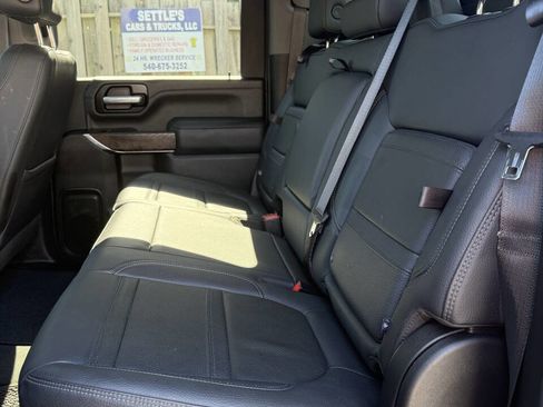 Used 2021 GMC Sierra 2500 Denali w/ Denali Ultimate Package image 9