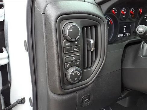 New 2026 Chevrolet Silverado 1500 Custom image 17