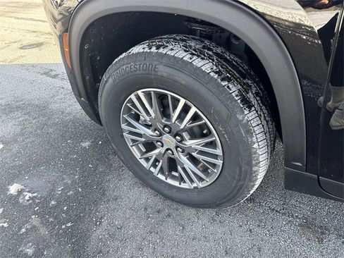 New 2026 Chevrolet Traverse LT w/ Driver Confidence Package image 34