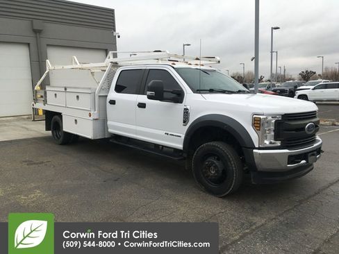 Used 2018 Ford F450 XL w/ Power Equipment Group image 1