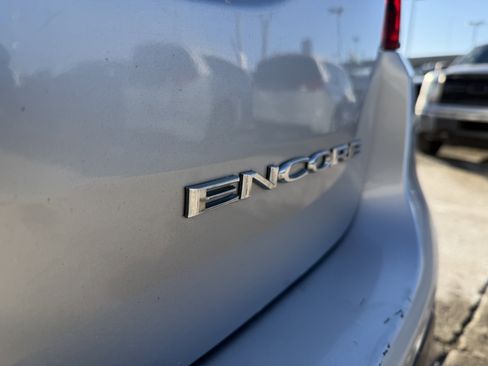 Used 2017 Buick Encore Preferred image 9