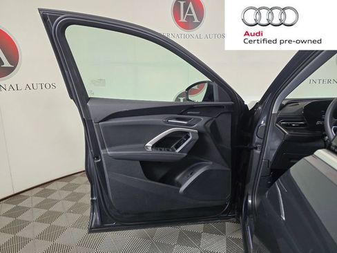 Certified 2025 Audi Q5 Premium Plus w/ Premium Plus AWD/4WD image 13